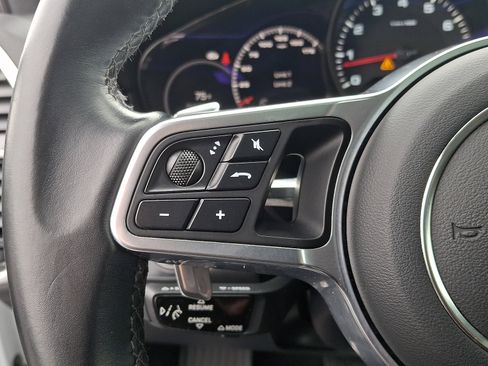 Used 2021 Porsche Cayenne AWD/4WD image 22