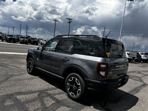 Used 2024 Ford Bronco Sport Outer Banks w/ Tech Package AWD/4WD image 3