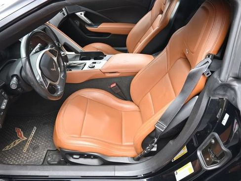 Used 2019 Chevrolet Corvette Stingray Convertible w/ 2LT Preferred Equipment Group RWD image 11
