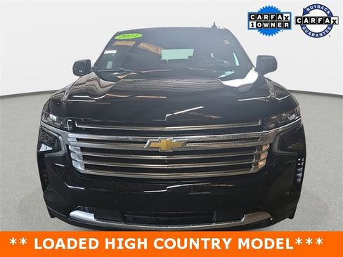 Used 2024 Chevrolet Suburban High Country image 2
