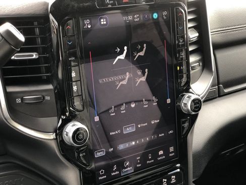 New 2026 RAM 2500 Laramie w/ Night Edition AWD/4WD image 30