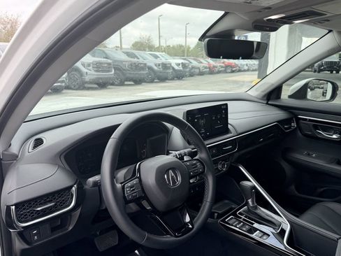 Certified 2025 Acura ADX FWD image 20