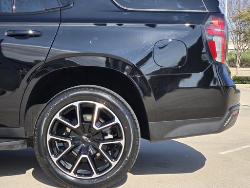 Used 2024 Chevrolet Tahoe RST w/ Luxury Package image 16