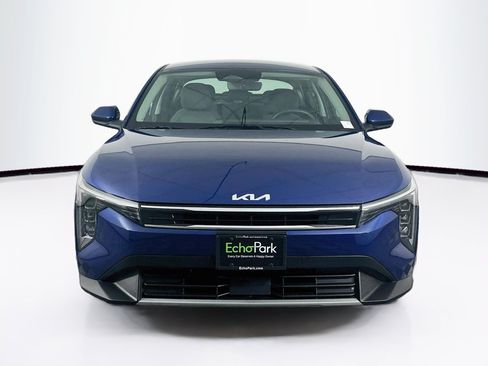 Used 2025 Kia K4 EX FWD image 2