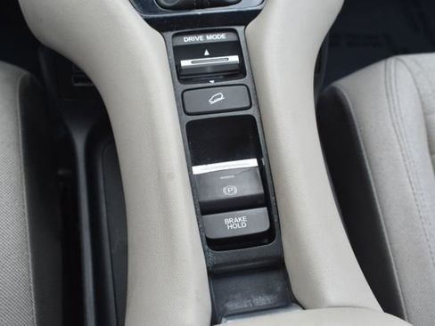 Used 2023 Honda HR-V LX image 26