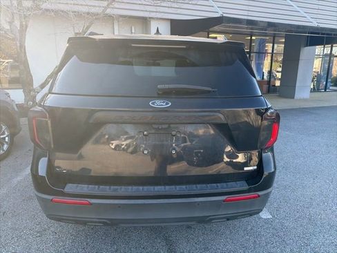 Used 2020 Ford Explorer XLT w/ Comfort Package image 17