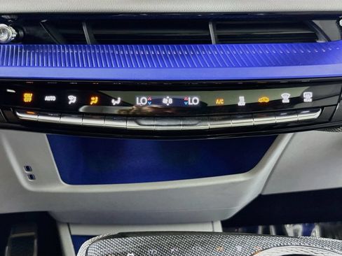 Certified 2025 Cadillac Optiq Sport 1 AWD/4WD image 16