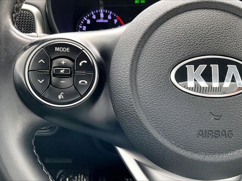 Used 2020 Kia Soul X-Line image 17
