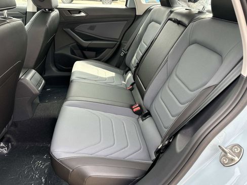 New 2025 Volkswagen Jetta SEL image 12