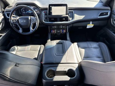 Used 2022 Chevrolet Tahoe RST w/ Sport Performance Package image 13