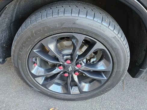 Used 2022 Dodge Durango SXT w/ Blacktop Package image 7