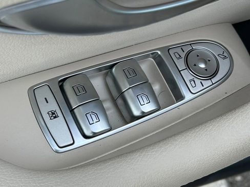 Used 2023 Mercedes-Benz E 350 Sedan image 64