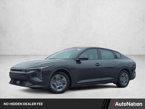 Used 2025 Kia K4 FWD image 1