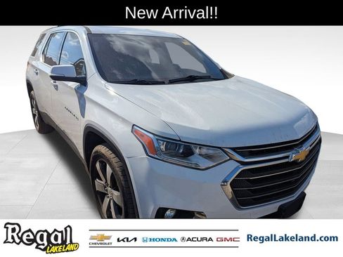 Used 2019 Chevrolet Traverse LT w/ LT Premium Package image 1