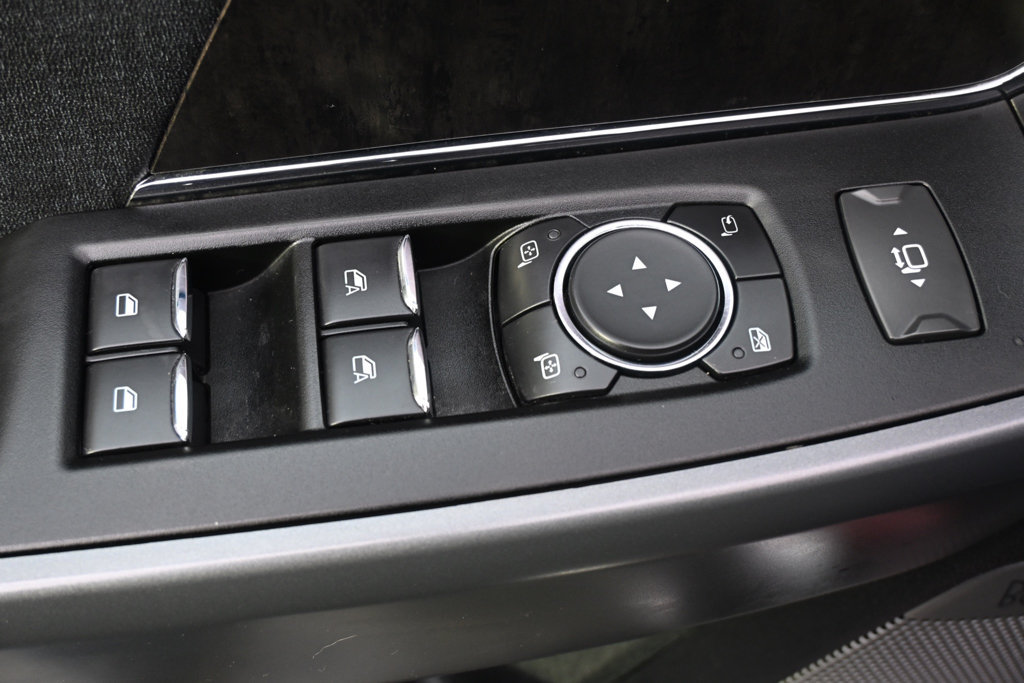 Used 2022 Ford F150 Lariat w/ Equipment Group 502A High AWD/4WD image 23