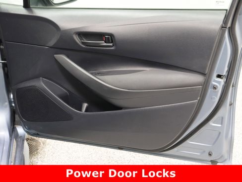 Certified 2024 Toyota Corolla LE image 31