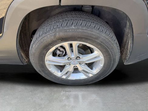 Used 2024 GMC Terrain SLE w/ Driver Convenience Package AWD/4WD image 21