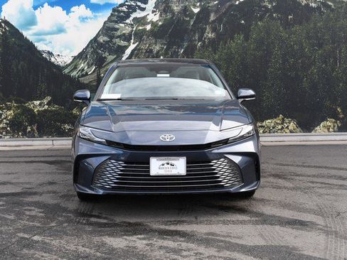 New 2026 Toyota Camry XLE image 2