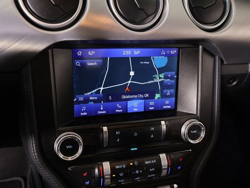 Used 2022 Ford Mustang GT Premium w/ Equipment Group 401A image 7