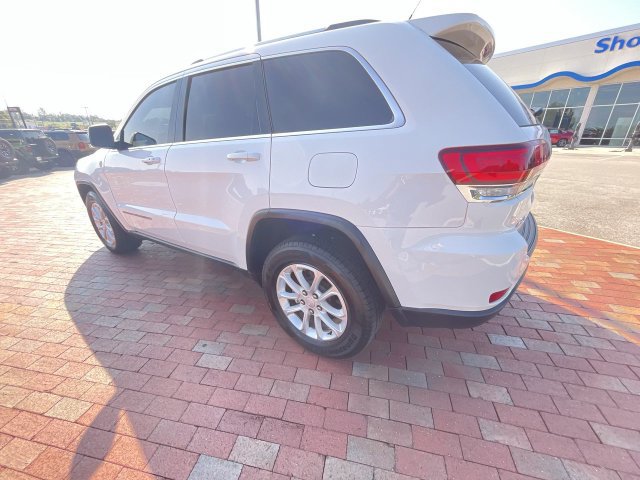 Used 2021 Jeep Grand Cherokee Laredo AWD/4WD image 30