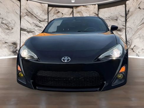 Used 2014 Scion FR-S Monogram Series image 5