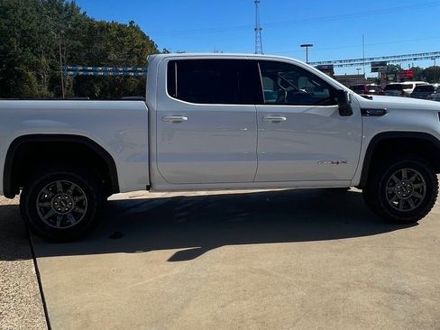 New 2026 GMC Sierra 1500 AT4X image 2