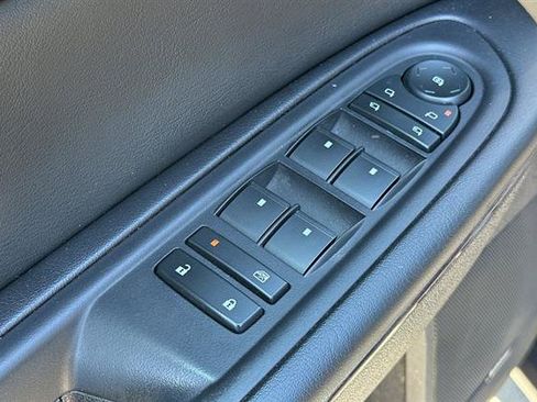 Used 2016 GMC Acadia Denali AWD/4WD image 11