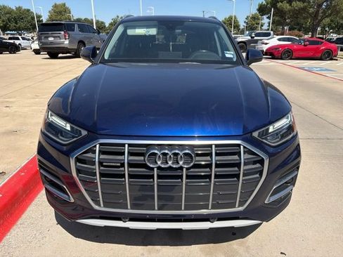 Used 2021 Audi Q5 2.0T Premium w/ Convenience Package AWD/4WD image 2