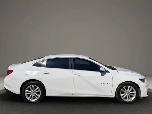 Used 2018 Chevrolet Malibu LT FWD image 8