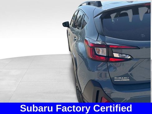 Used 2024 Subaru Crosstrek 2.0i Premium AWD/4WD image 4