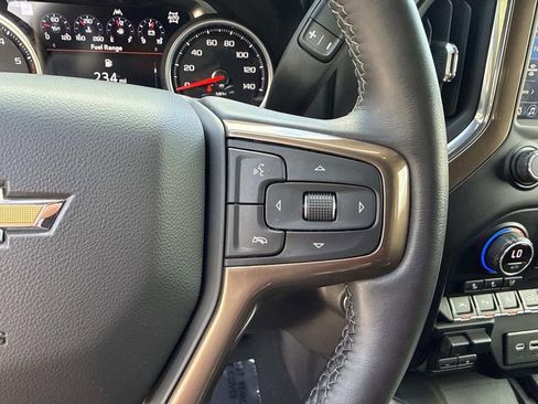 Used 2021 Chevrolet Silverado 1500 High Country w/ Technology Package image 43