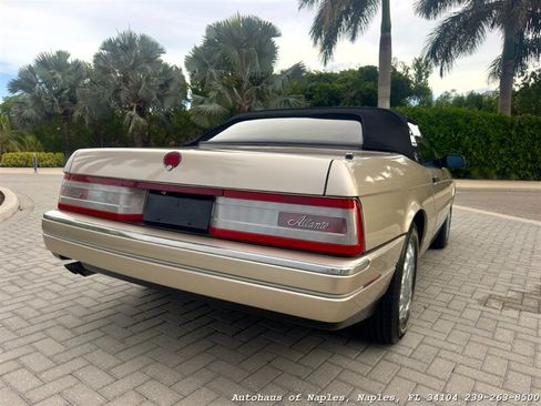 Used 1993 Cadillac Allante FWD image 7