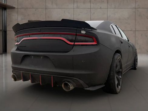 Used 2018 Dodge Charger R/T w/ Plus Group image 14