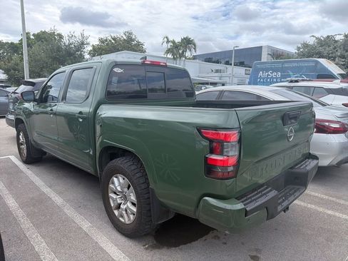 Used 2022 Nissan Frontier SV RWD image 4