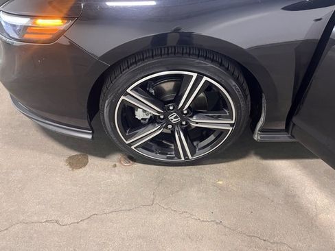 Used 2024 Honda Accord Sport image 29