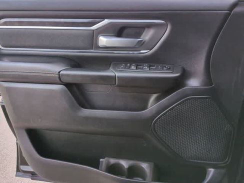 Used 2020 RAM 1500 Big Horn AWD/4WD image 30