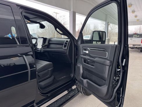 Used 2024 RAM 2500 Big Horn w/ Night Edition image 27