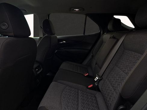 Used 2024 Chevrolet Equinox LT AWD/4WD image 9