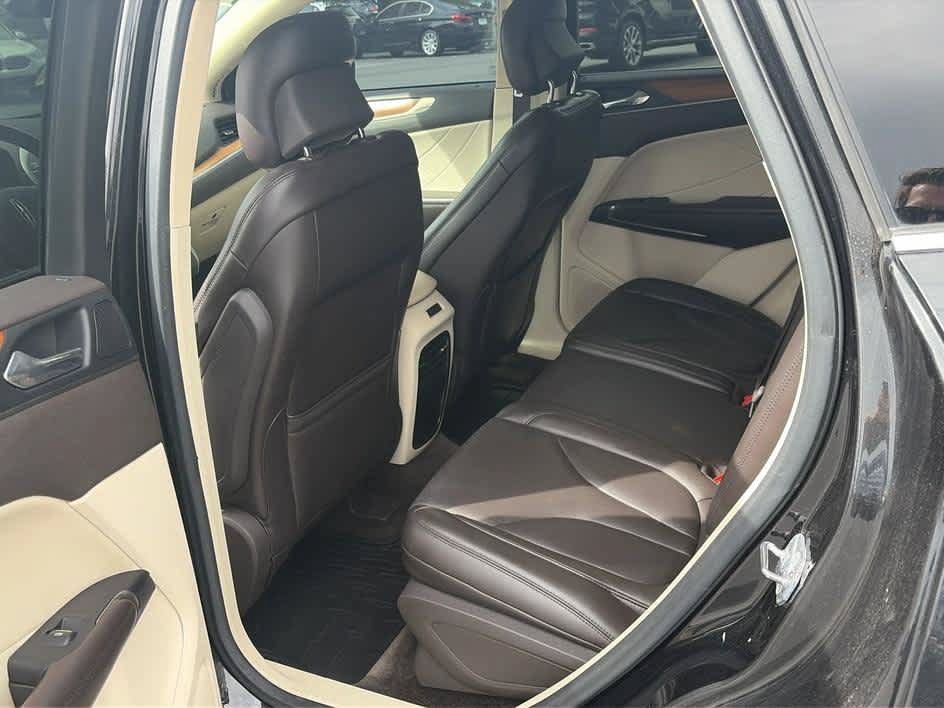 Used 2015 Lincoln MKC AWD w/ Equipment Group 102A Reserve image 19