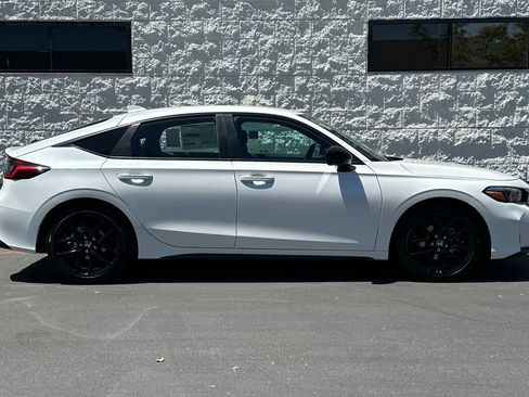 New 2025 Honda Civic Sport image 3