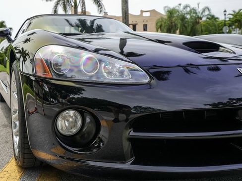 Used 2005 Dodge Viper SRT-10 RWD image 81