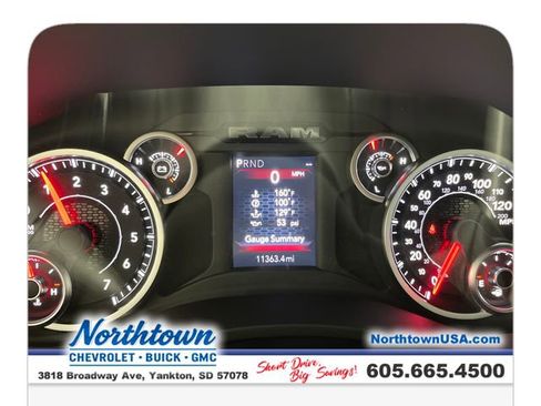 Used 2026 RAM 2500 Big Horn AWD/4WD image 16