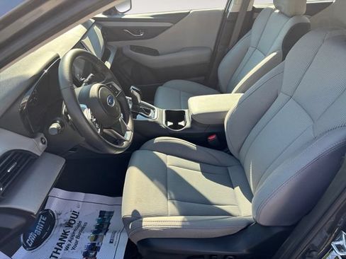 Used 2025 Subaru Legacy Premium AWD/4WD image 11