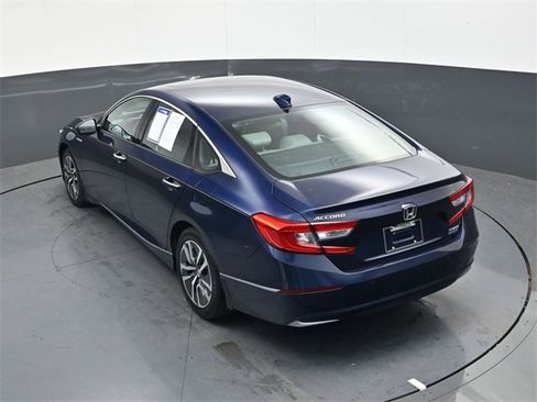Used 2019 Honda Accord Touring image 24