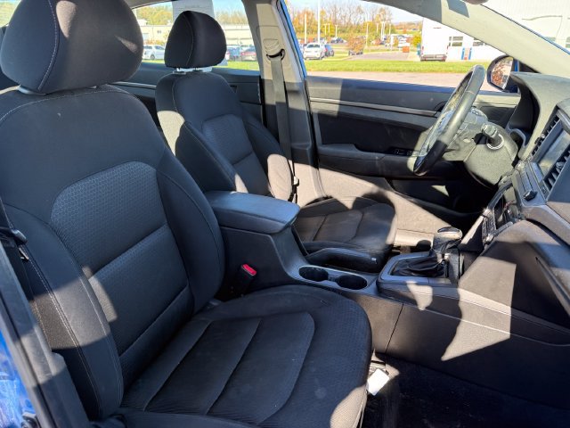 Used 2017 Hyundai Elantra Value Edition FWD image 13