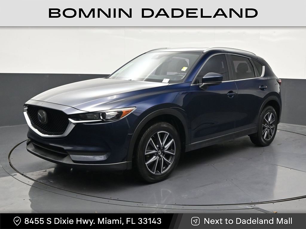 Used 2019 MAZDA CX-5 Touring FWD image 1