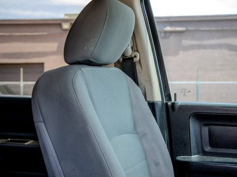 Used 2018 RAM 2500 Tradesman w/ Chrome Appearance Group AWD/4WD image 28