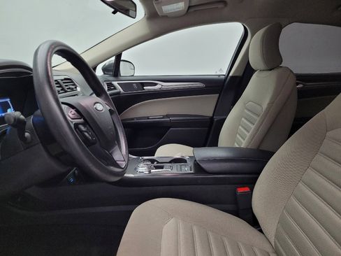 Used 2018 Ford Fusion S image 17