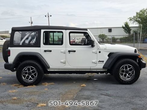 Used 2023 Jeep Wrangler Unlimited Sport AWD/4WD image 6