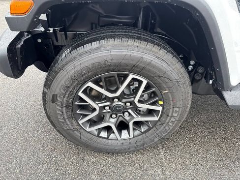 New 2027 Jeep Wrangler Unlimited Sahara AWD/4WD image 9